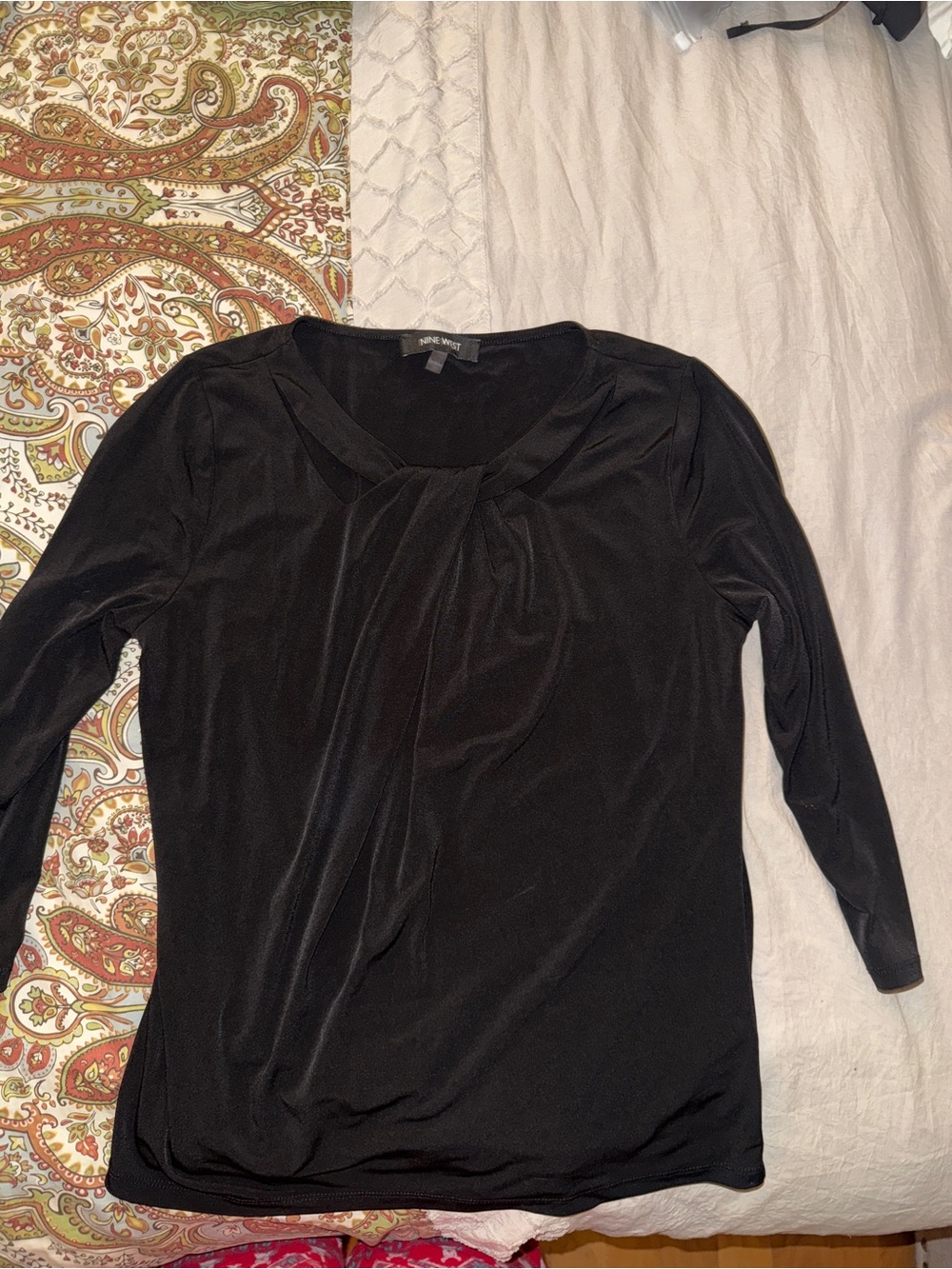 Nine West Black Long-Sleeve Twist-Front Top